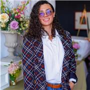 Soy nativa de Francés y puedo dar clase a niños o como niñera y ayudarlos con deberes